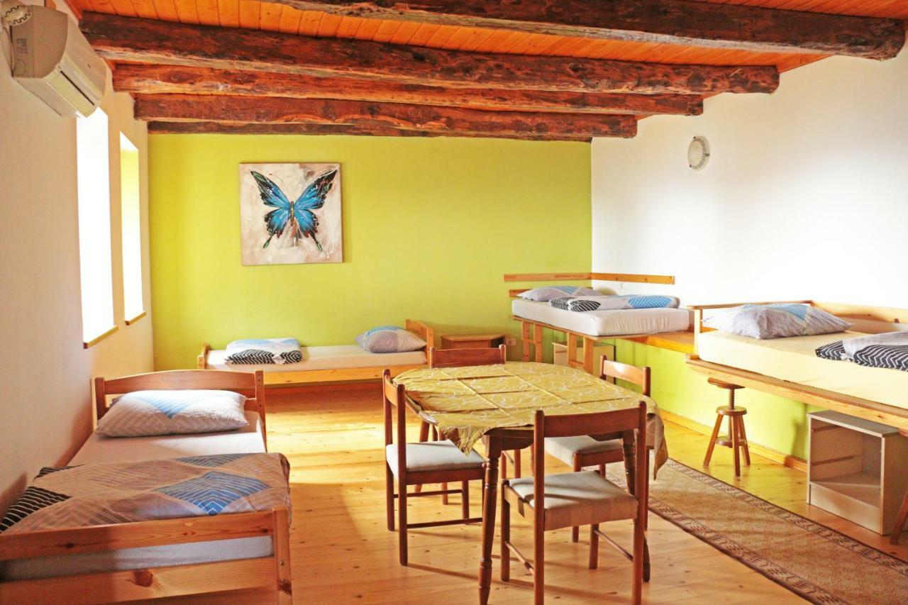Stonehouse Apartment Нова Горица Екстериор снимка