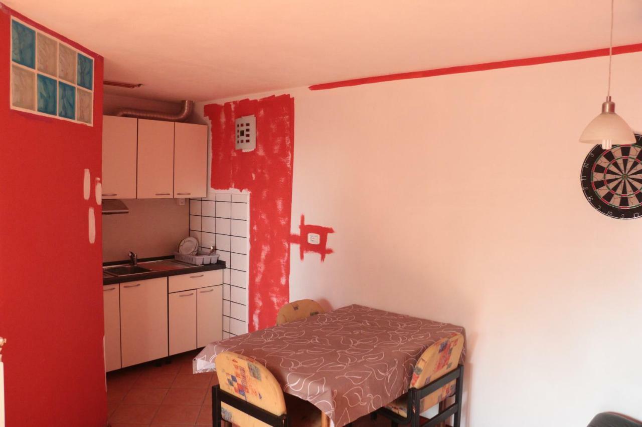 Stonehouse Apartment Нова Горица Екстериор снимка